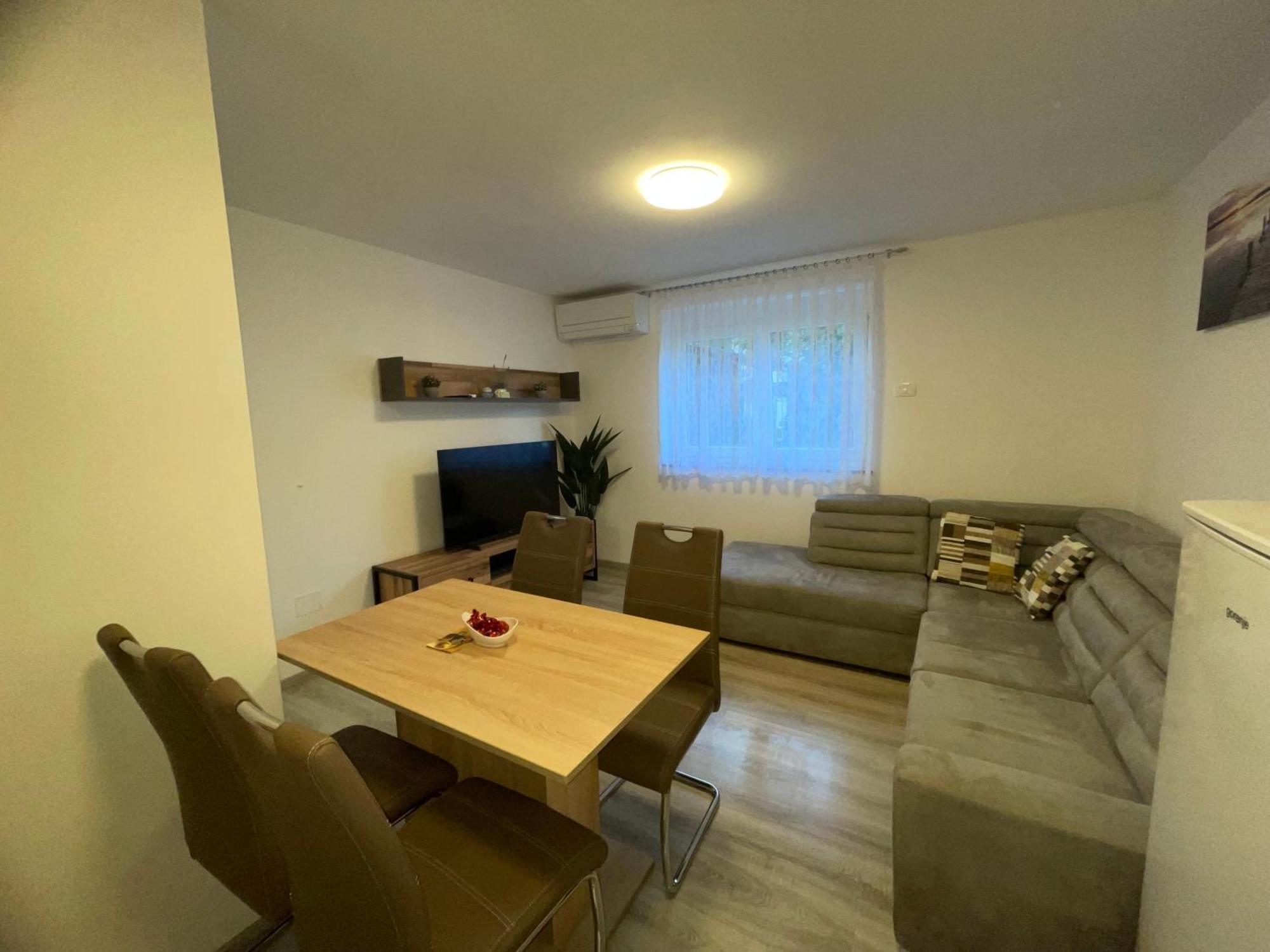 Apartma Dzana Zaga Ngoại thất bức ảnh