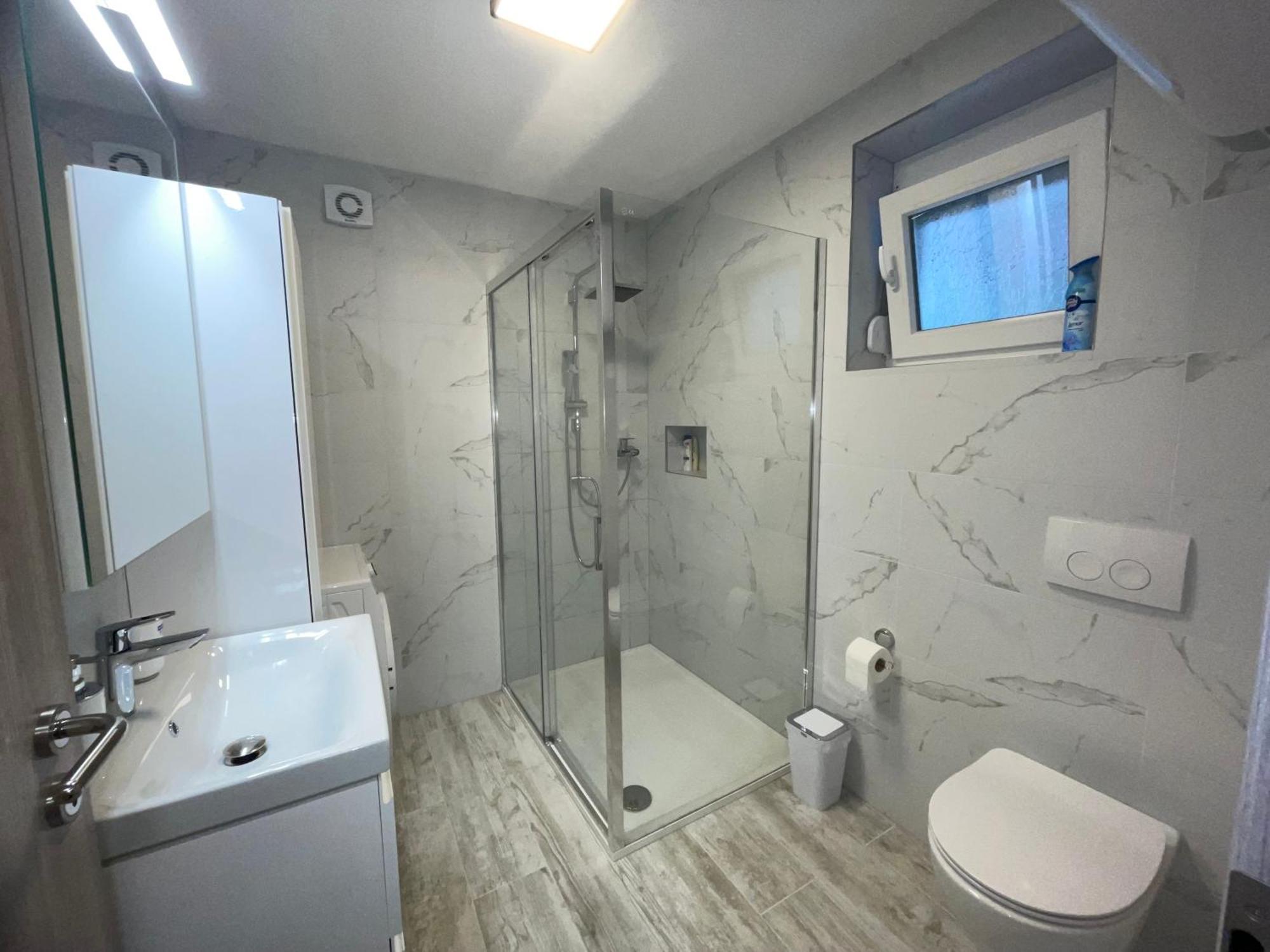 Apartma Dzana Zaga Ngoại thất bức ảnh