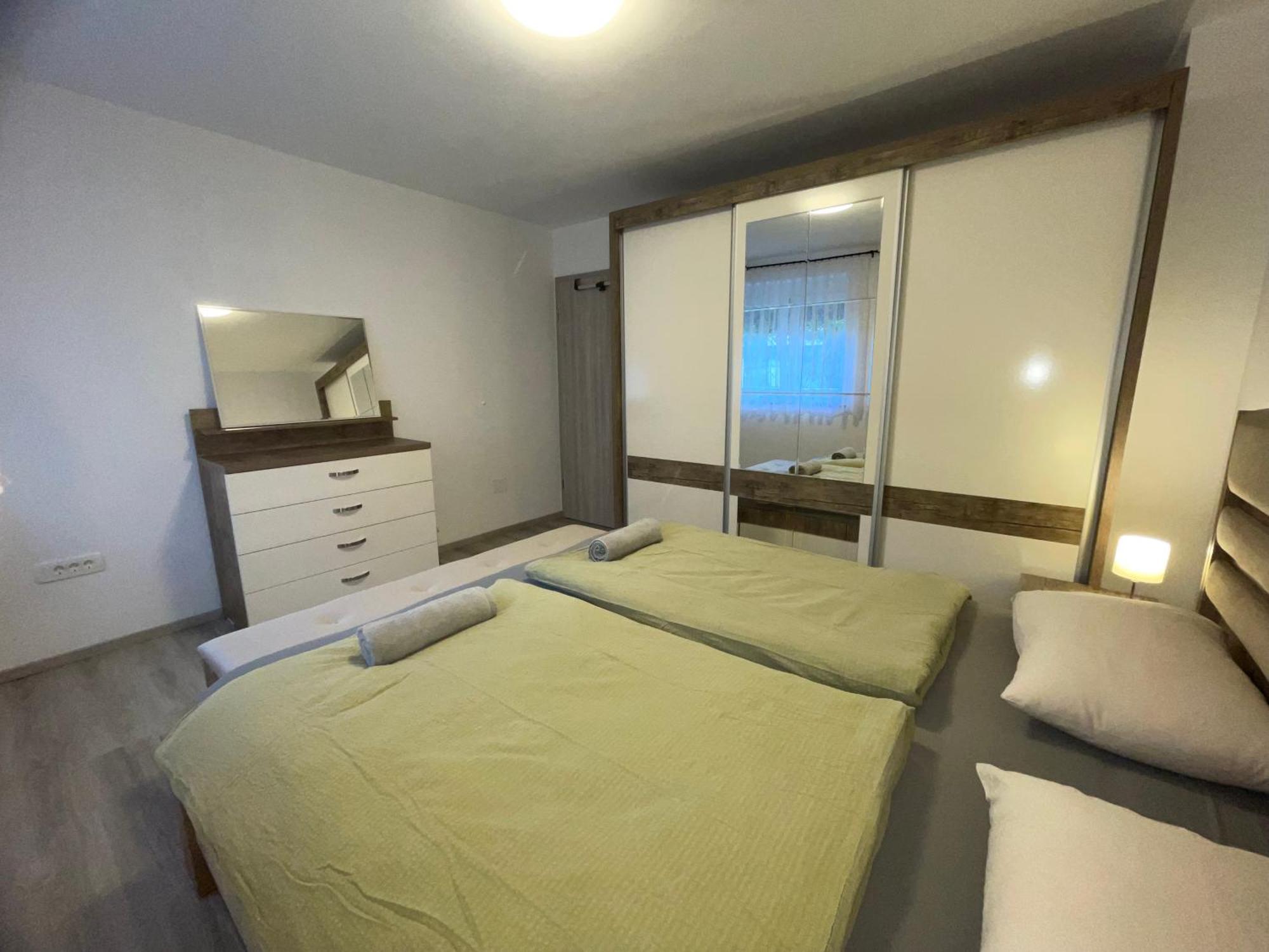 Apartma Dzana Zaga Ngoại thất bức ảnh