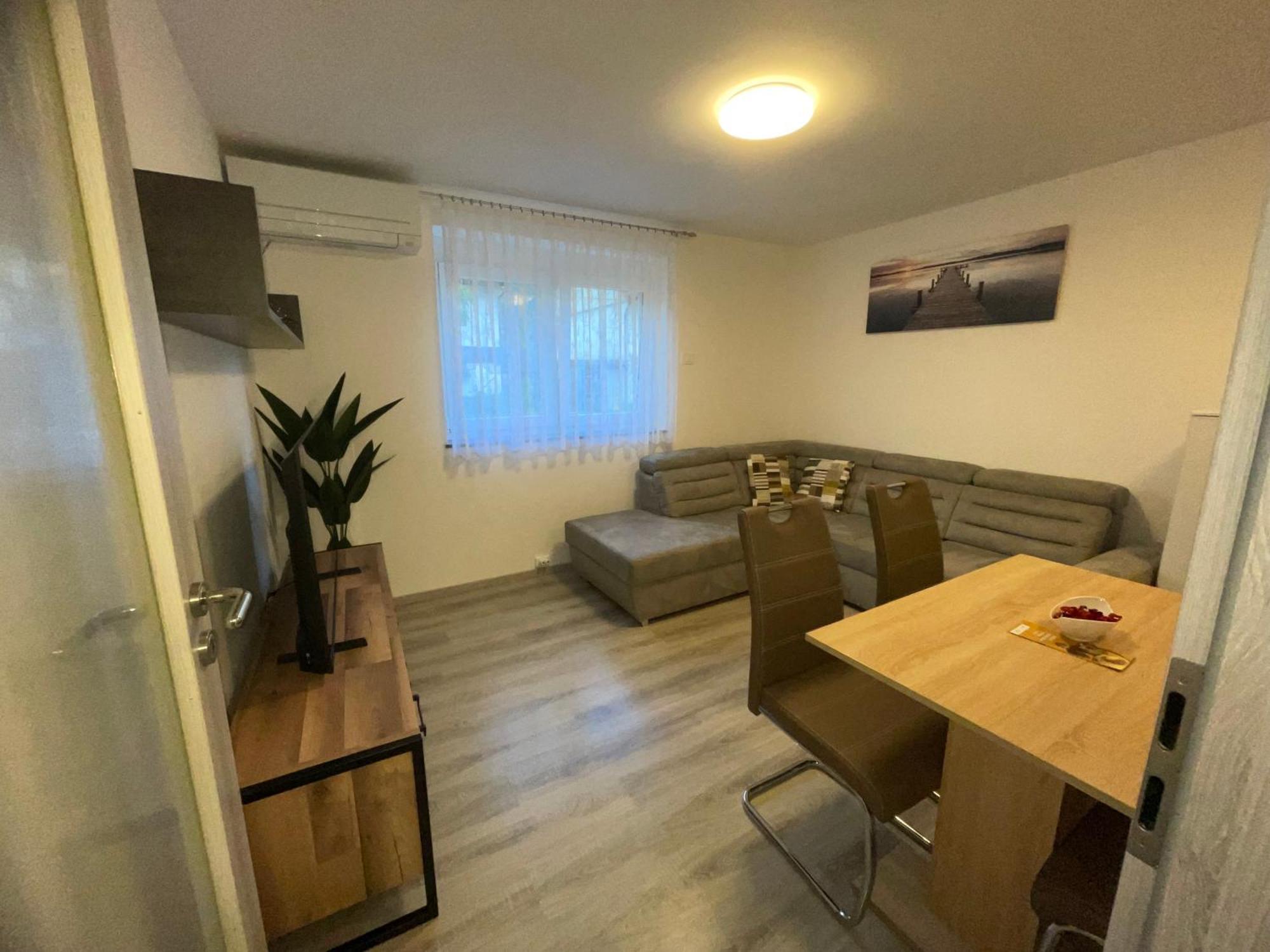 Apartma Dzana Zaga Ngoại thất bức ảnh